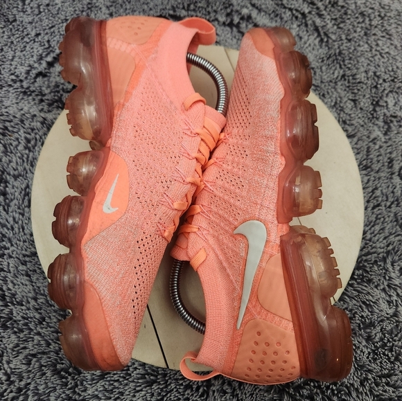 RARE Nike Air Vapormax Flyknit 2 Crimson Pulse Shoes Women's Size 10 - Picture 6 of 9